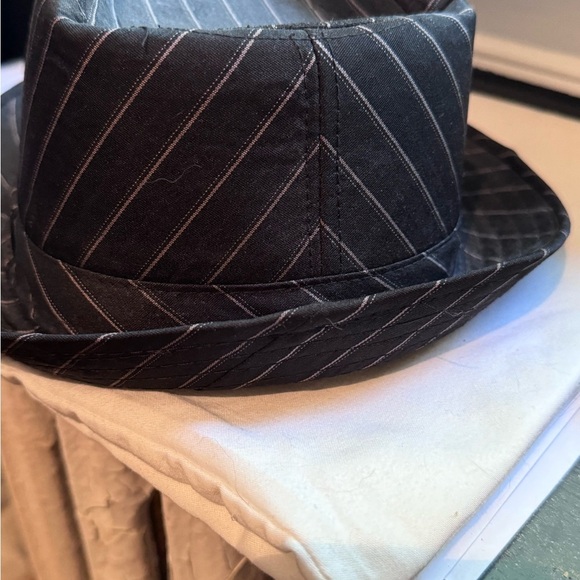 🎩 Vintage Magid Classic Manhattan Gangster Ladies Fedora Hat 🎩 - Picture 8 of 11